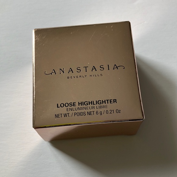 Anastasia Loose Metallic Powder Highlighter Vegas 6g/ 0.21 oz - Picture 2 of 5